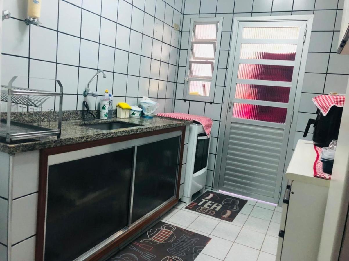 Com 3 Quartos Em Itagua Apartment