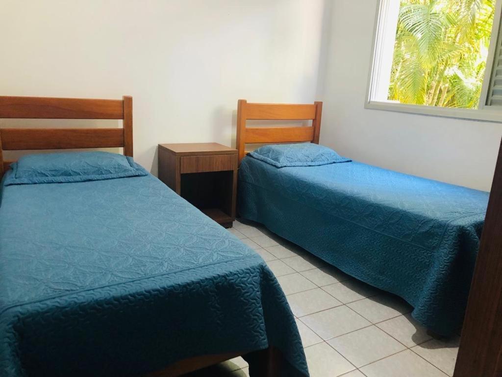 Com 3 Quartos Em Itagua Apartment
