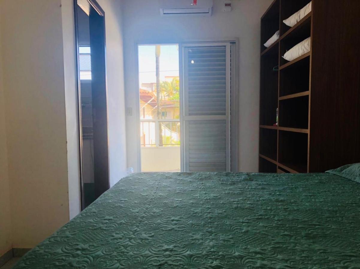 Com 3 Quartos Em Itagua Apartment